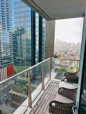 COZI 2 Bedroom Serene Uptown Condo Grand Hyatt BGC